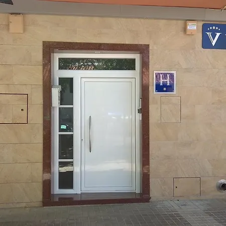 Europa Hotel *